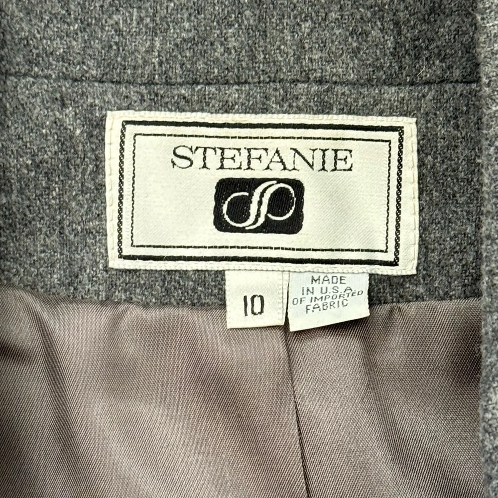 Vintage Classic Gray Wool Blazer by Stefanie Ladies Size 10 - Picture 3 of 3